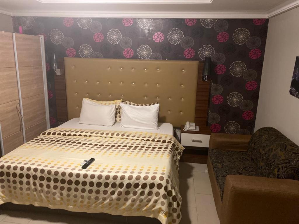 Carlton Gate Hotel Ibadan Luaran gambar